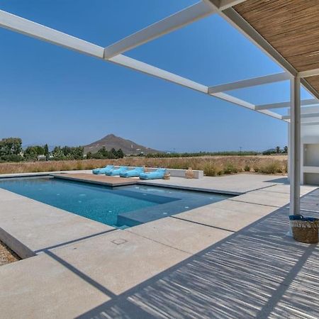 Villa Lampsi - Spacious & Modern Isterni  Buitenkant foto