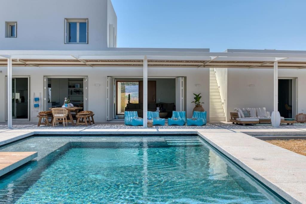Villa Lampsi - Spacious & Modern Isterni  Buitenkant foto