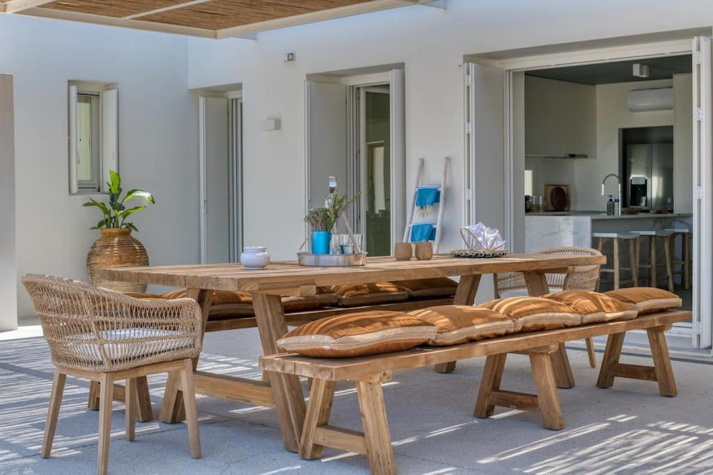 Villa Lampsi - Spacious & Modern Isterni  Buitenkant foto