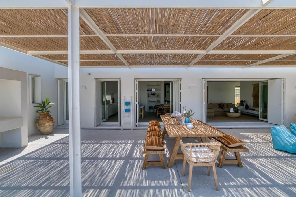 Villa Lampsi - Spacious & Modern Isterni  Buitenkant foto